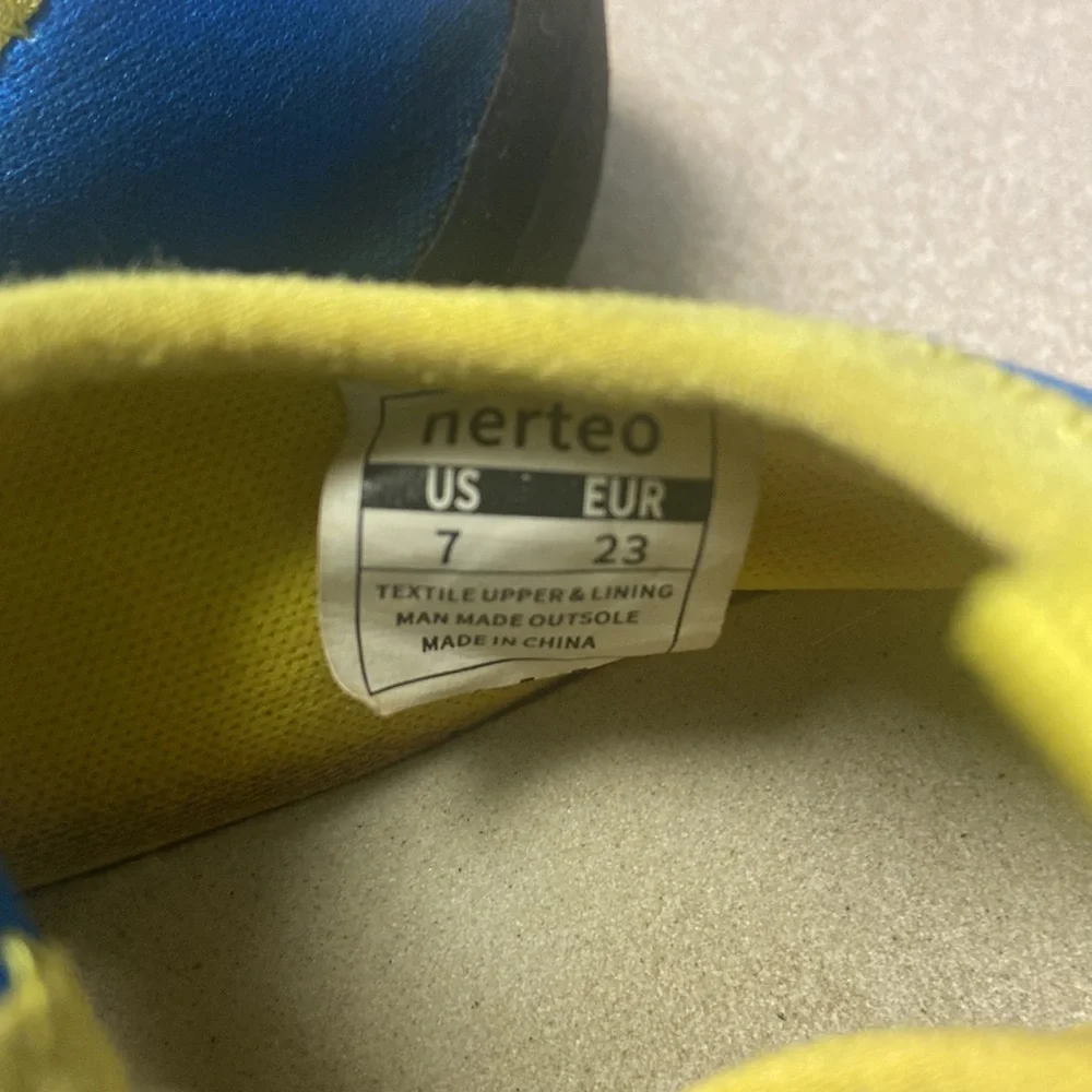 Nerteo little boy water shoes